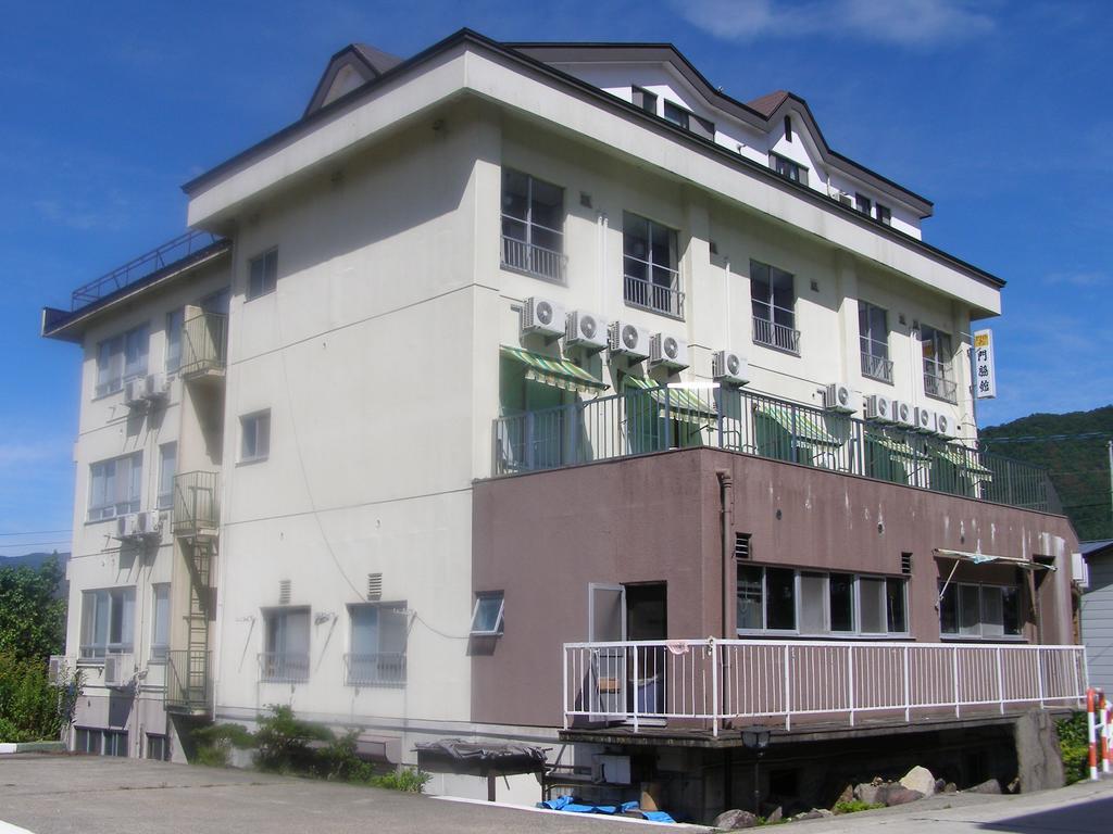 Kadowakikan Nozawaonsen Bagian luar foto